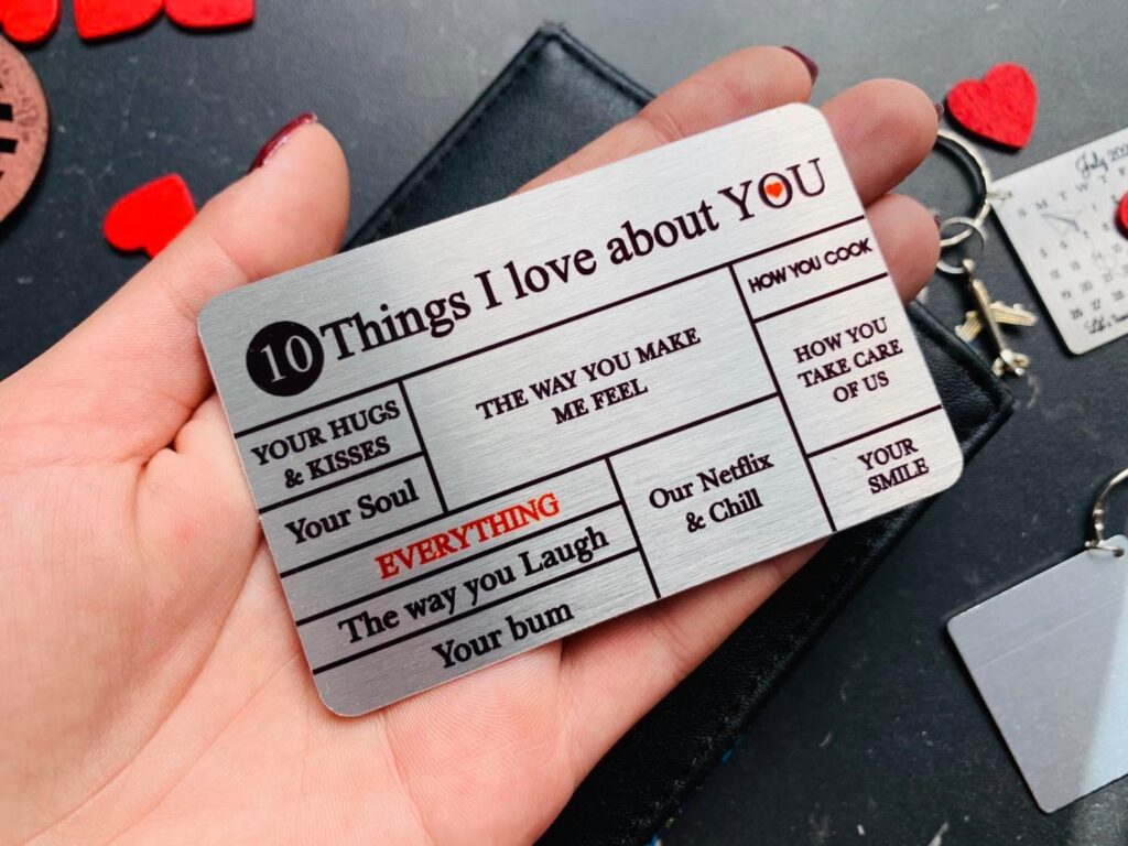 cadou 10 things i love about you personalizat